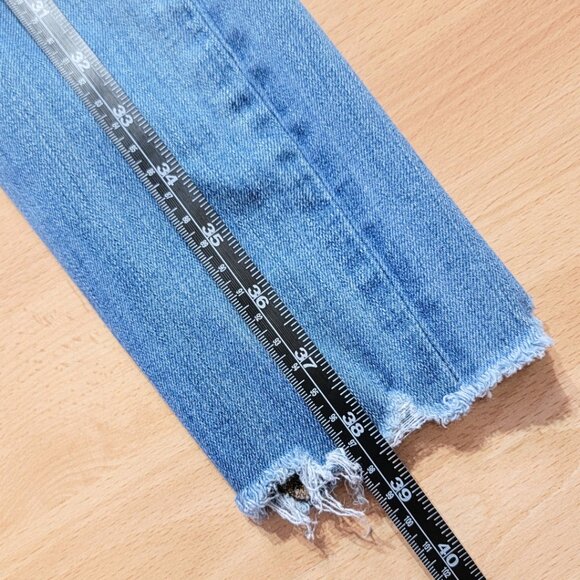 Madewell 9" High-Rise Skinny Jeans: Distressed-Hem Edition | Size: 23 - Picture 4 of 13